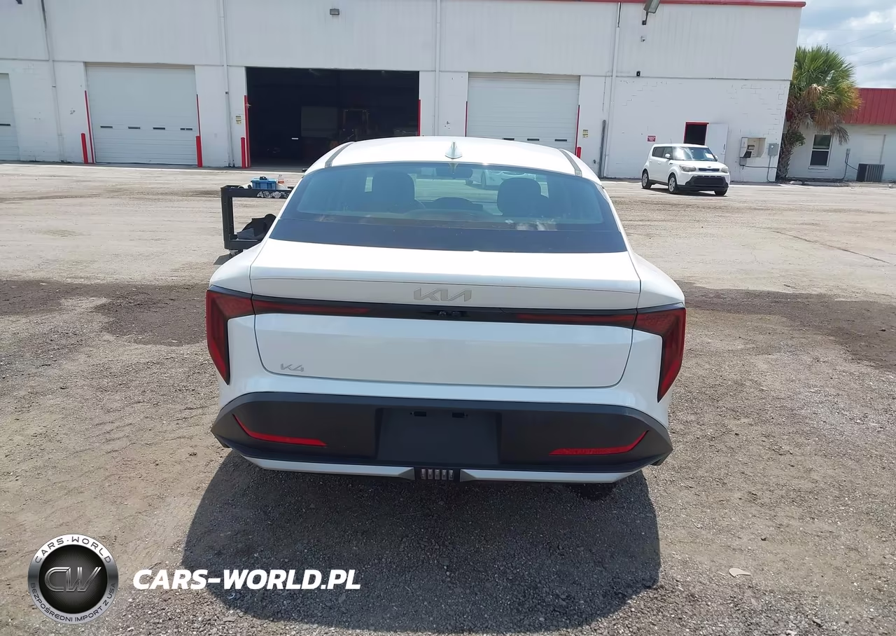 2026 Kia K4 Lxs VIN:3KPFT4DE8TE269924 - 16