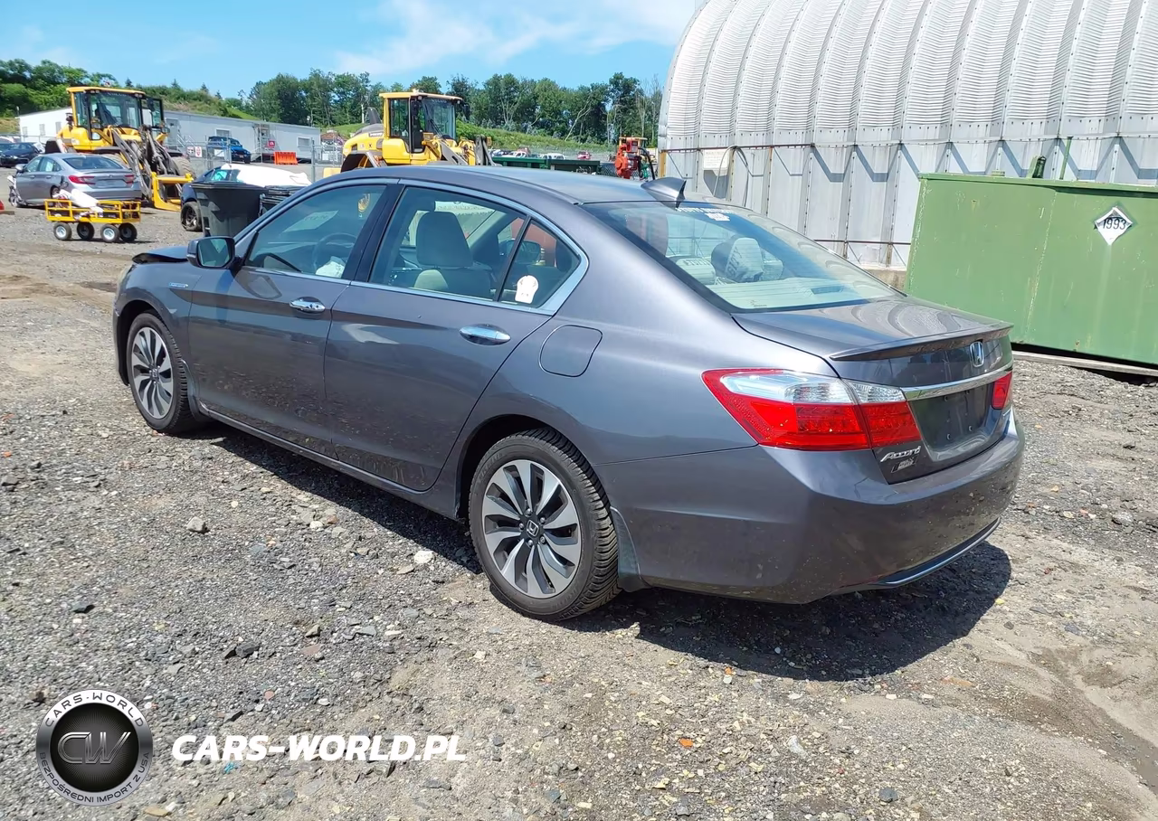 2014 Honda Accord Hybrid VIN:1HGCR6F33EA002819 - 3