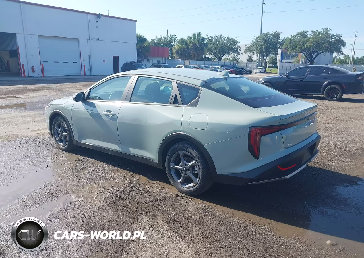 2026 Kia K4 Lx VIN:3KPFT4DE4TE252652 - 3