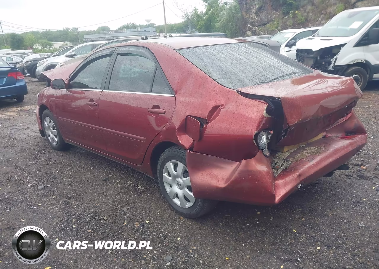 2002 Toyota Camry Le VIN:4T1BE32K42U089136 - 3