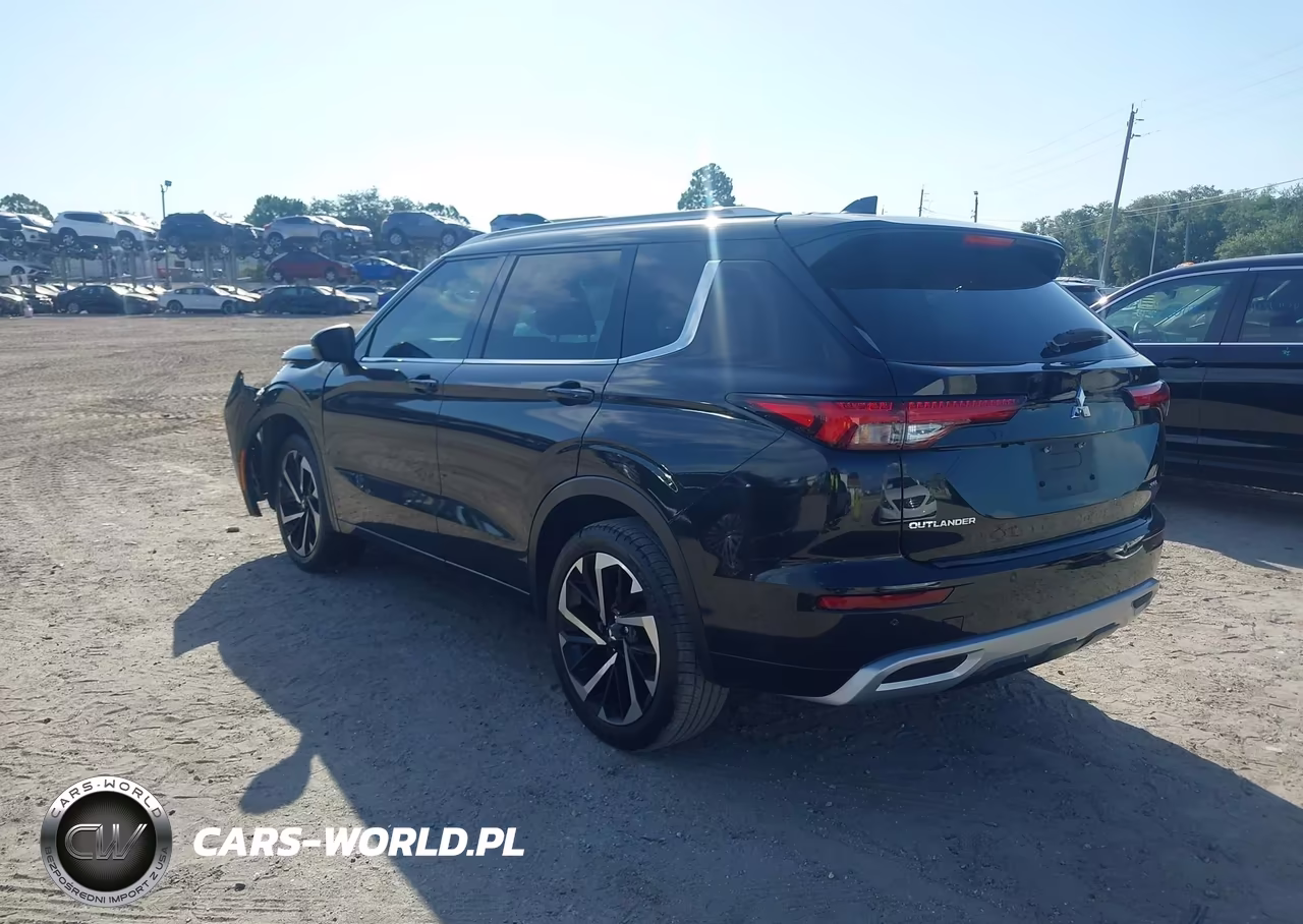 2023 Mitsubishi Outlander Sel 2.5 2Wd-Sel Black Edition 2Wd VIN:JA4J3VA89PZ009440 - 3