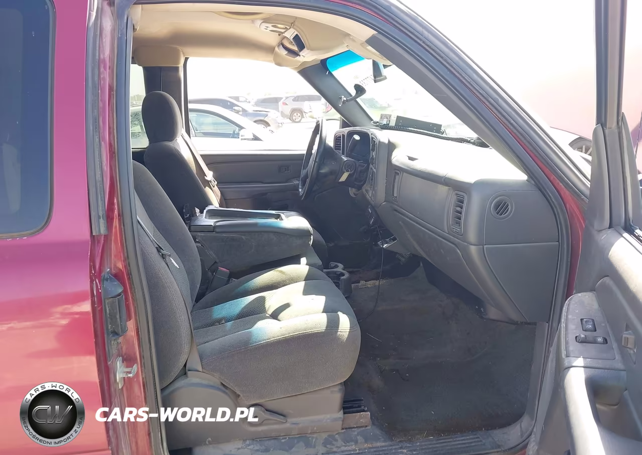 2005 Chevrolet Silverado 1500 Ls VIN:2GCEC19V051211373 - 5