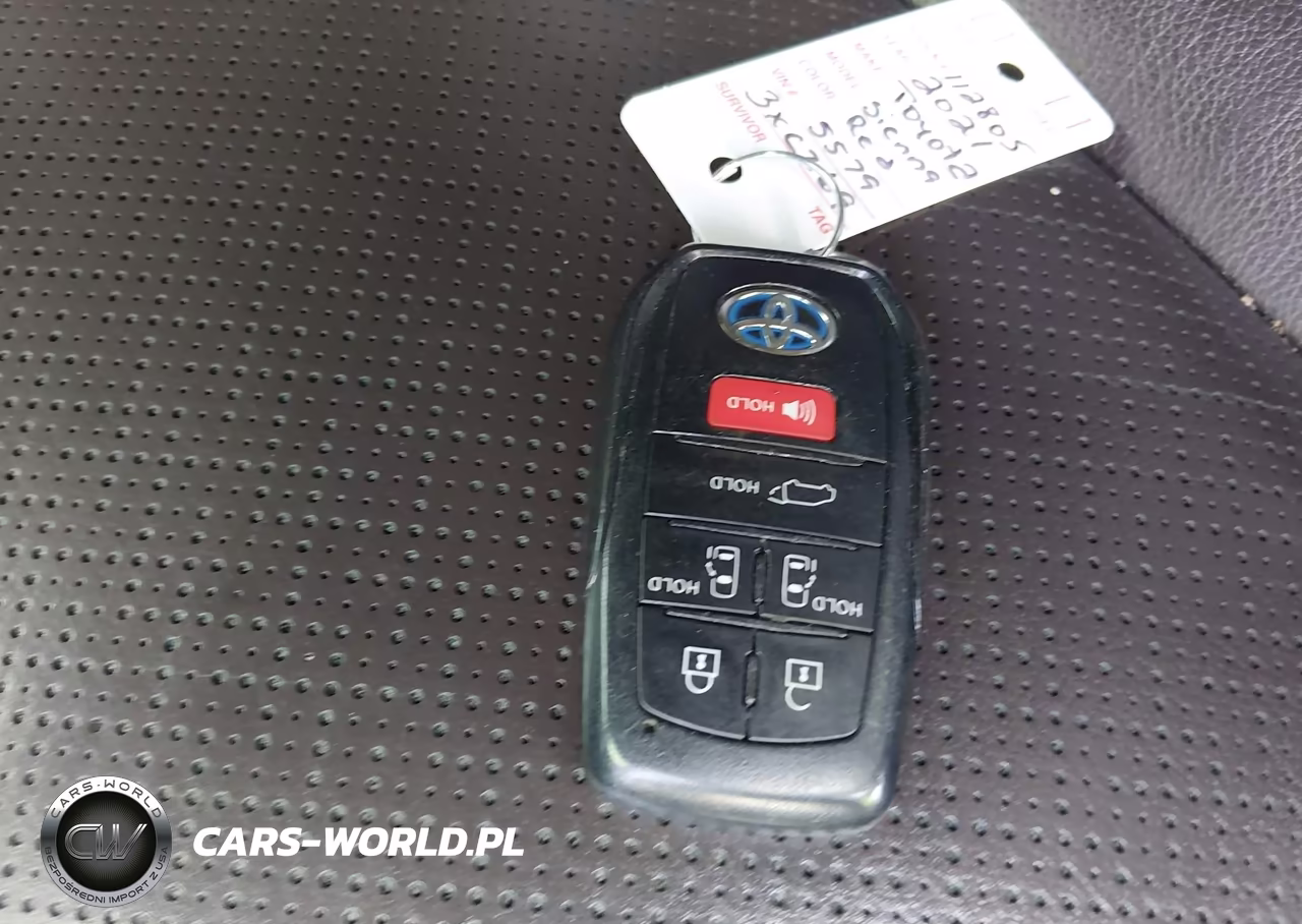 2021 Toyota Sienna Platinum VIN:5TDESKFC0MS015579 - 11
