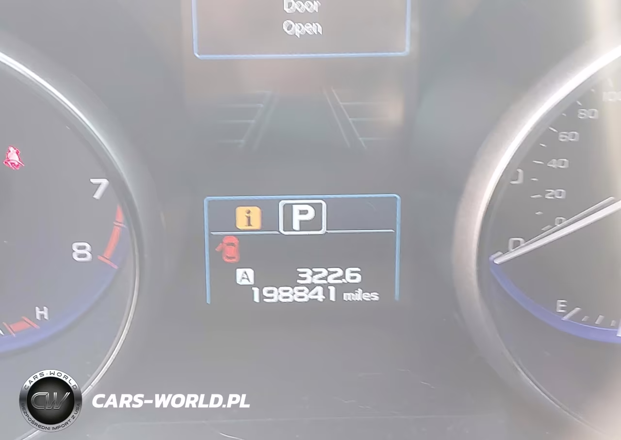 2018 Subaru Outback 2.5I Premium VIN:4S4BSAFC0J3396405 - 15