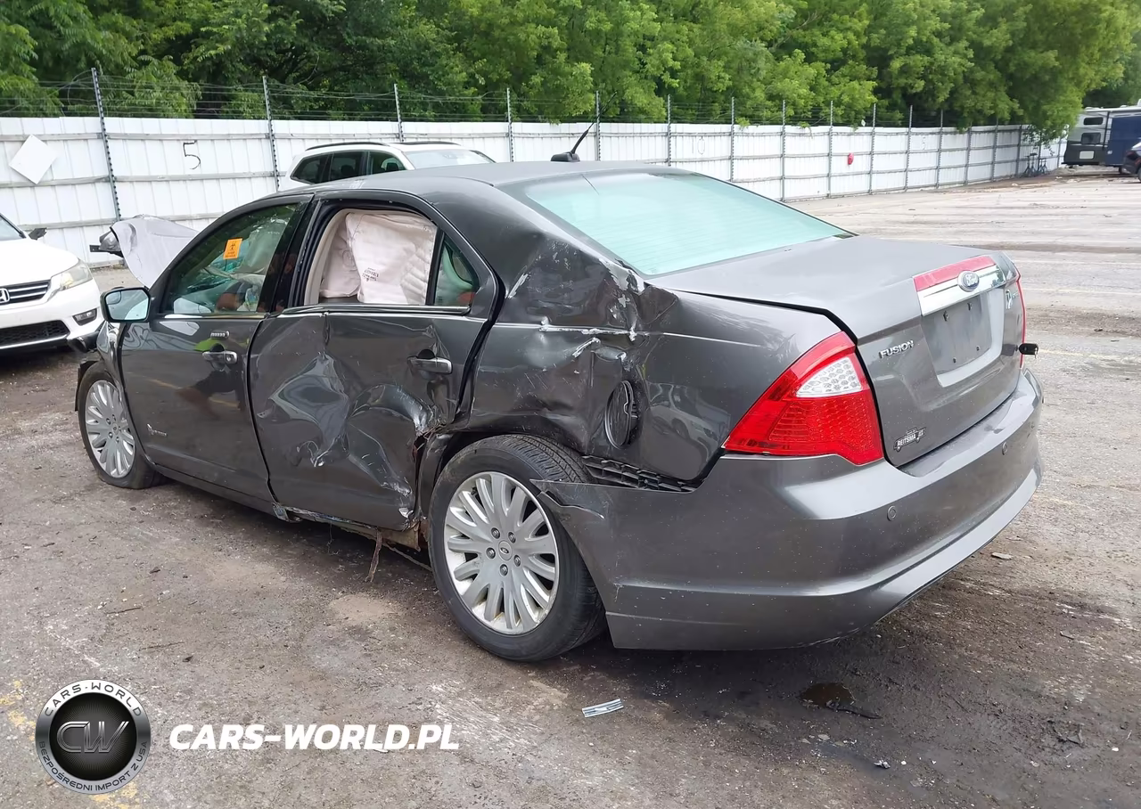 2011 Ford Fusion Hybrid VIN:3FADP0L31BR174266 - 3