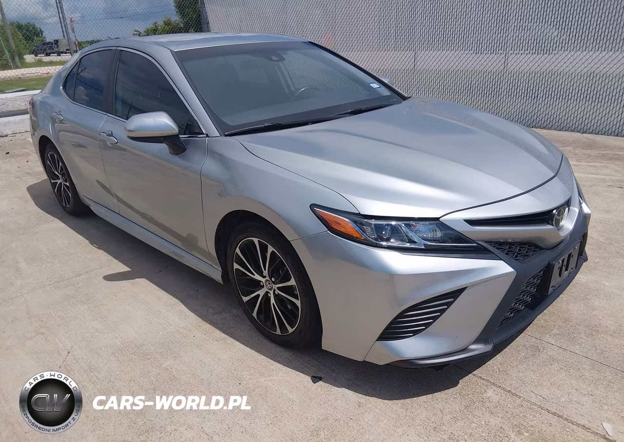 2020 Toyota Camry Se – zdjęcie 1 z 16