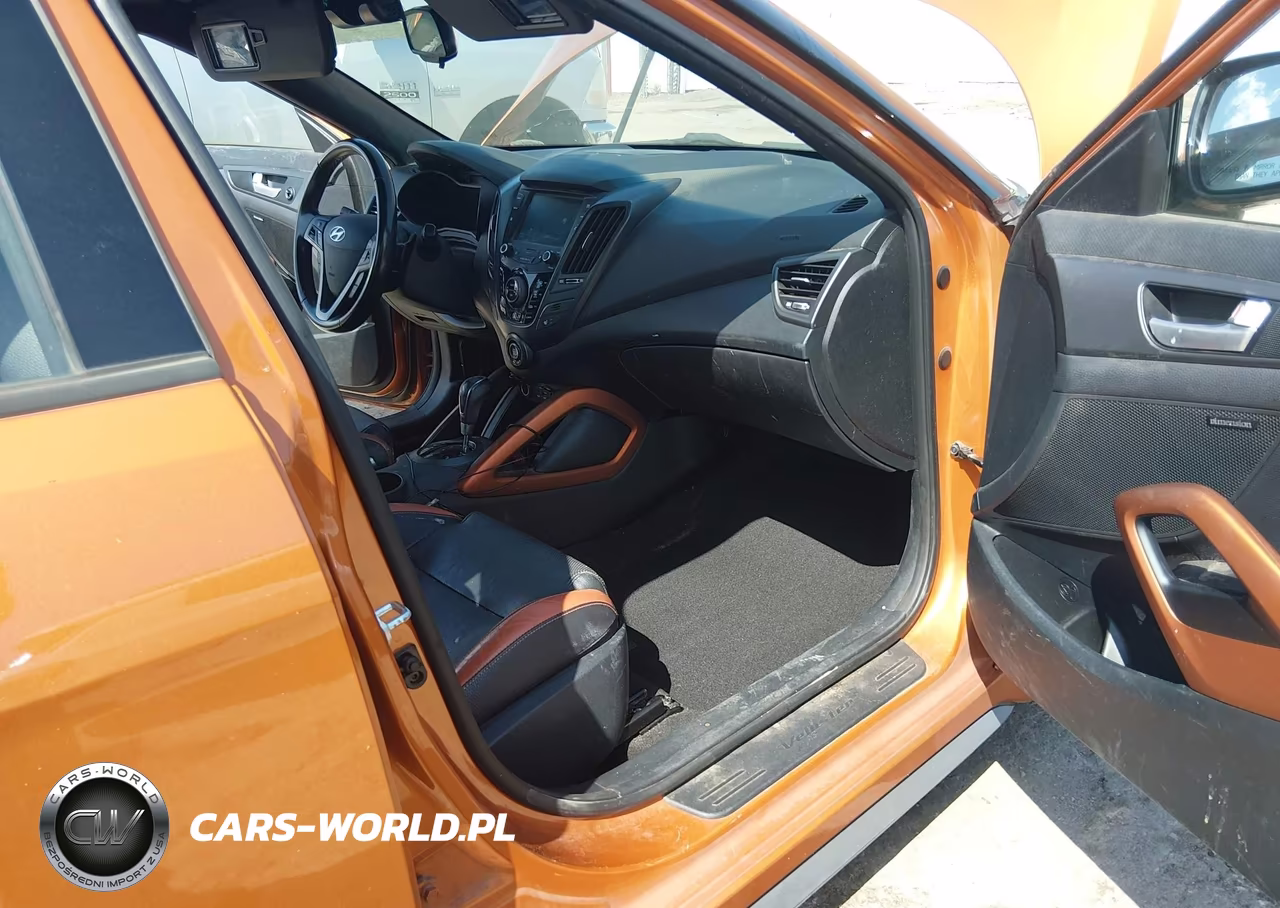 2016 Hyundai Veloster Turbo VIN:KMHTC6AE9GU292568 - 5