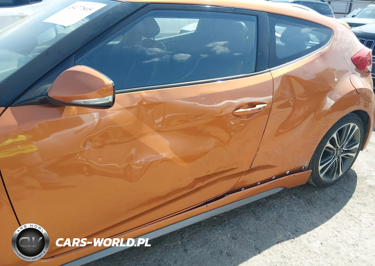 2016 Hyundai Veloster Turbo VIN:KMHTC6AE9GU292568 - 6