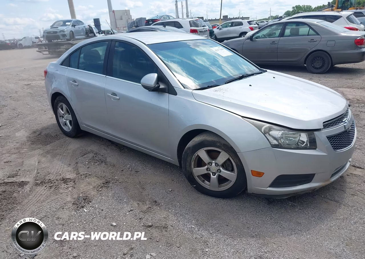2014 Chevrolet Cruze 1Lt Auto – zdjęcie 1 z 11
