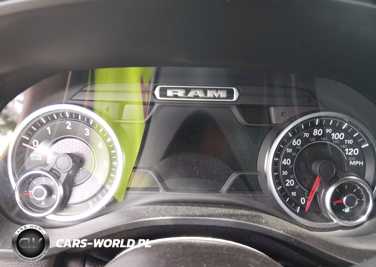 2021 Ram 1500 Laramie 4X4 5'7 Box VIN:1C6SRFJT8MN736629 - 7