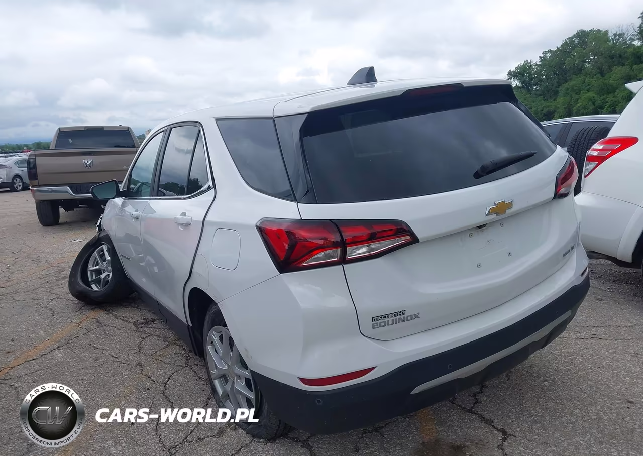 2024 Chevrolet Equinox Awd Lt VIN:3GNAXUEG0RS110668 - 3