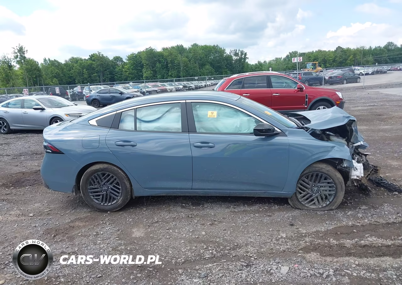 2026 Nissan Sentra Sv VIN:3N1AB9CV7TY229346 - 13
