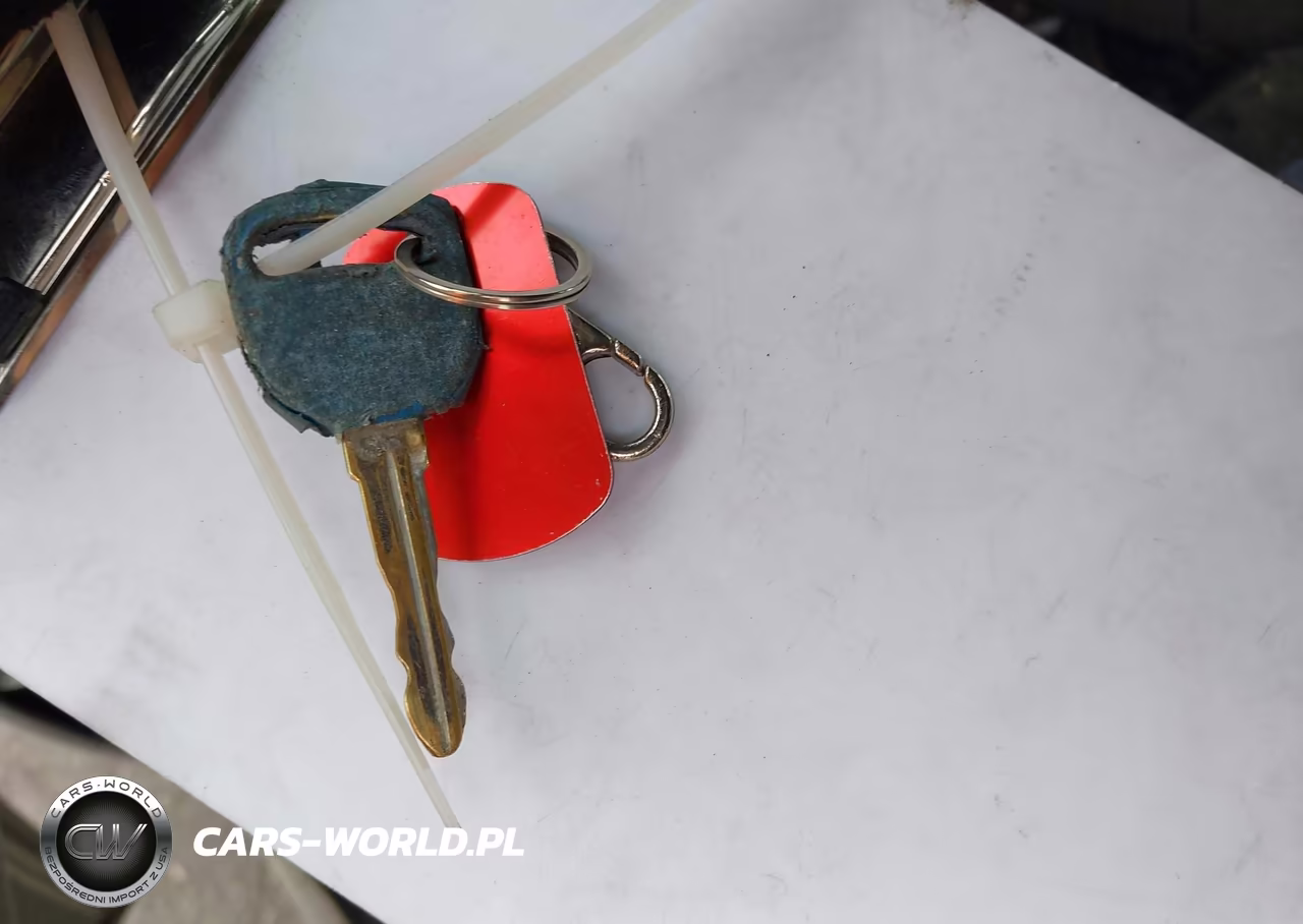 2000 Chevrolet Astro VIN:1GCDM19W2YB198647 - 11