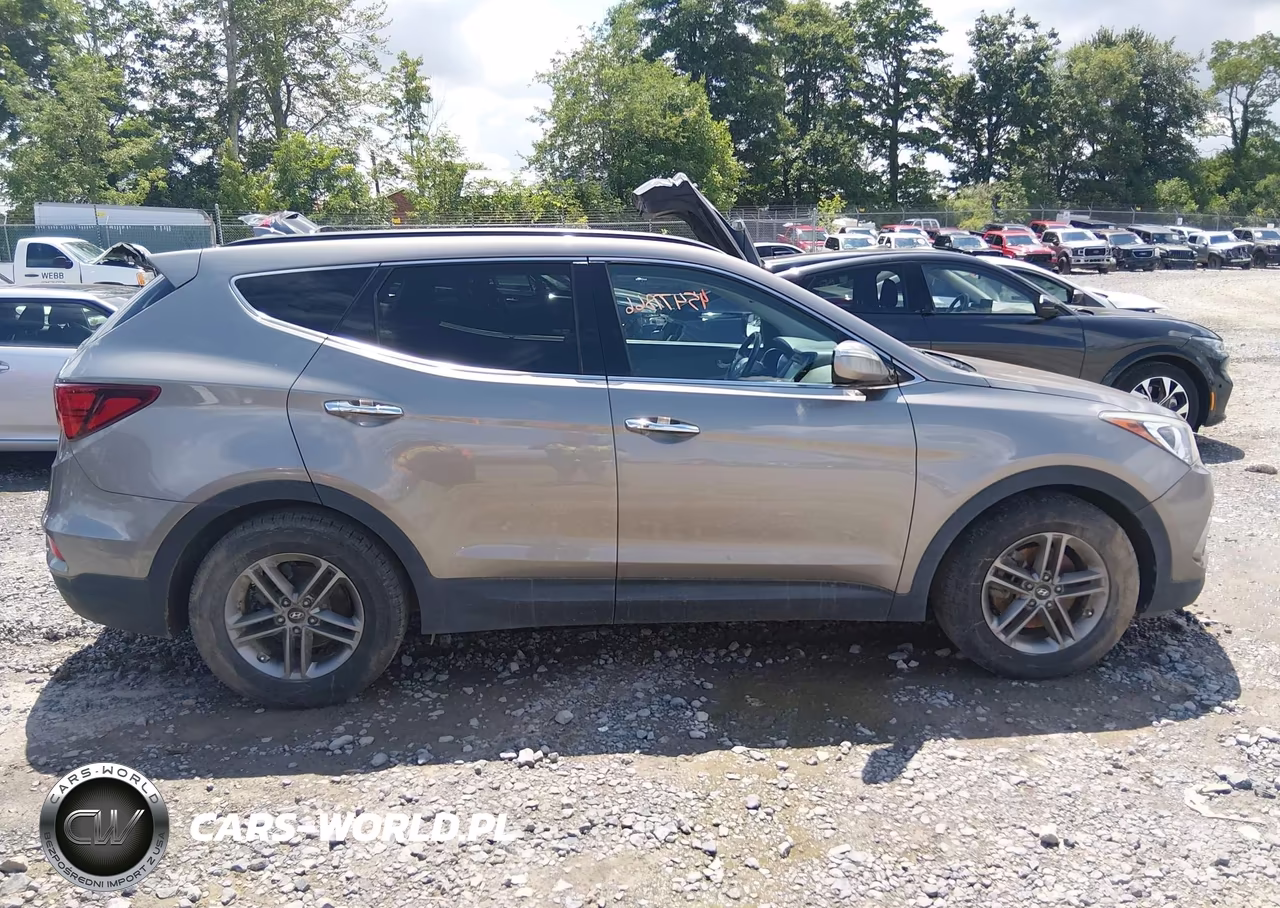 2017 Hyundai Santa Fe Sport 2.4L VIN:5XYZU3LB3HG386879 - 13