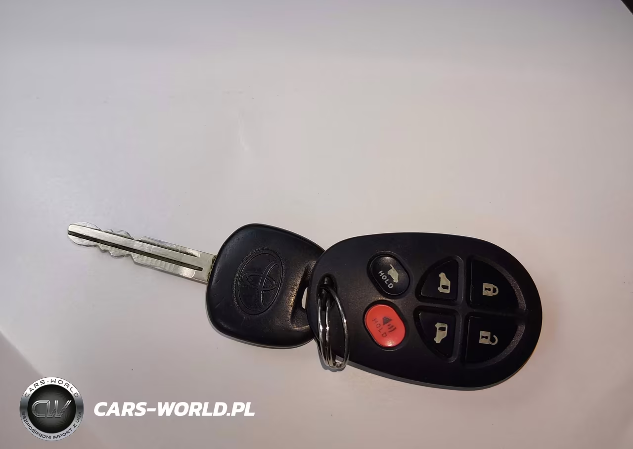 2010 Toyota Sienna Xle VIN:5TDYK4CC1AS304138 - 11