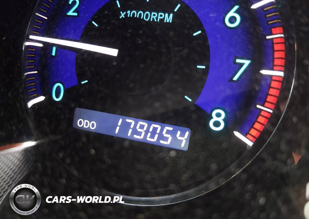 2010 Toyota Sienna Xle VIN:5TDYK4CC1AS304138 - 15