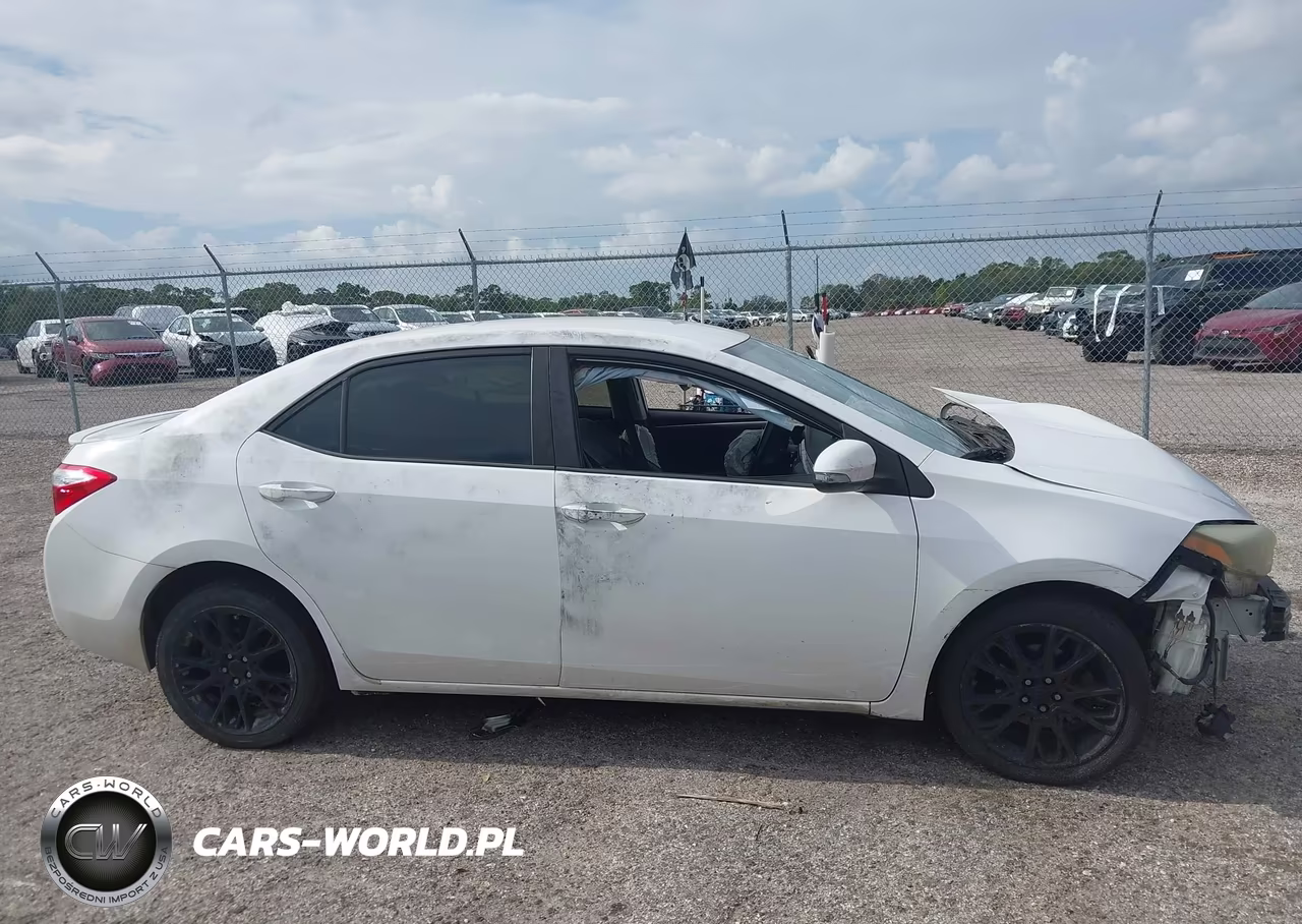 2016 Toyota Corolla S W-Special Edition Pkg VIN:2T1BURHE2GC542492 - 12