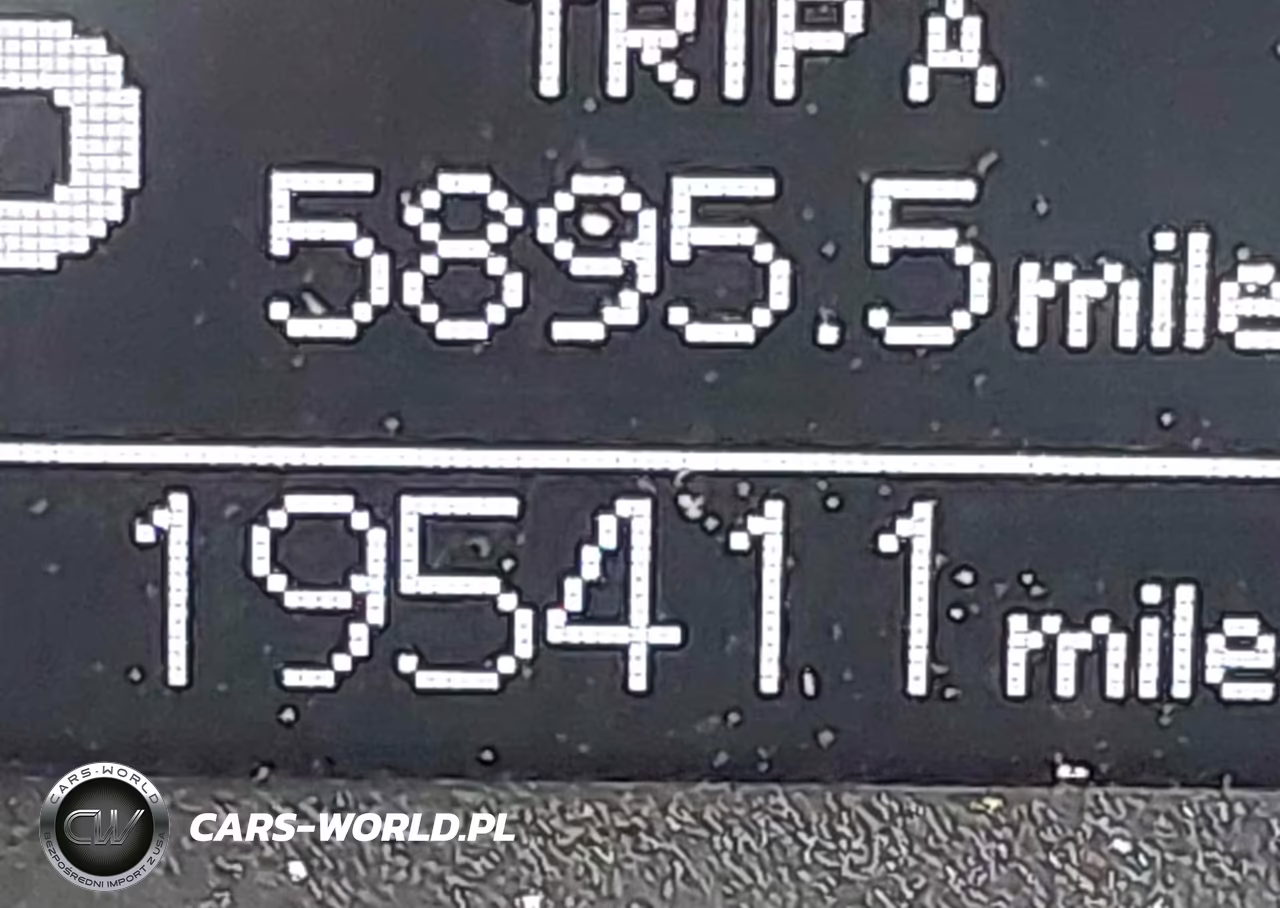 2016 Toyota Corolla S W-Special Edition Pkg VIN:2T1BURHE2GC542492 - 14