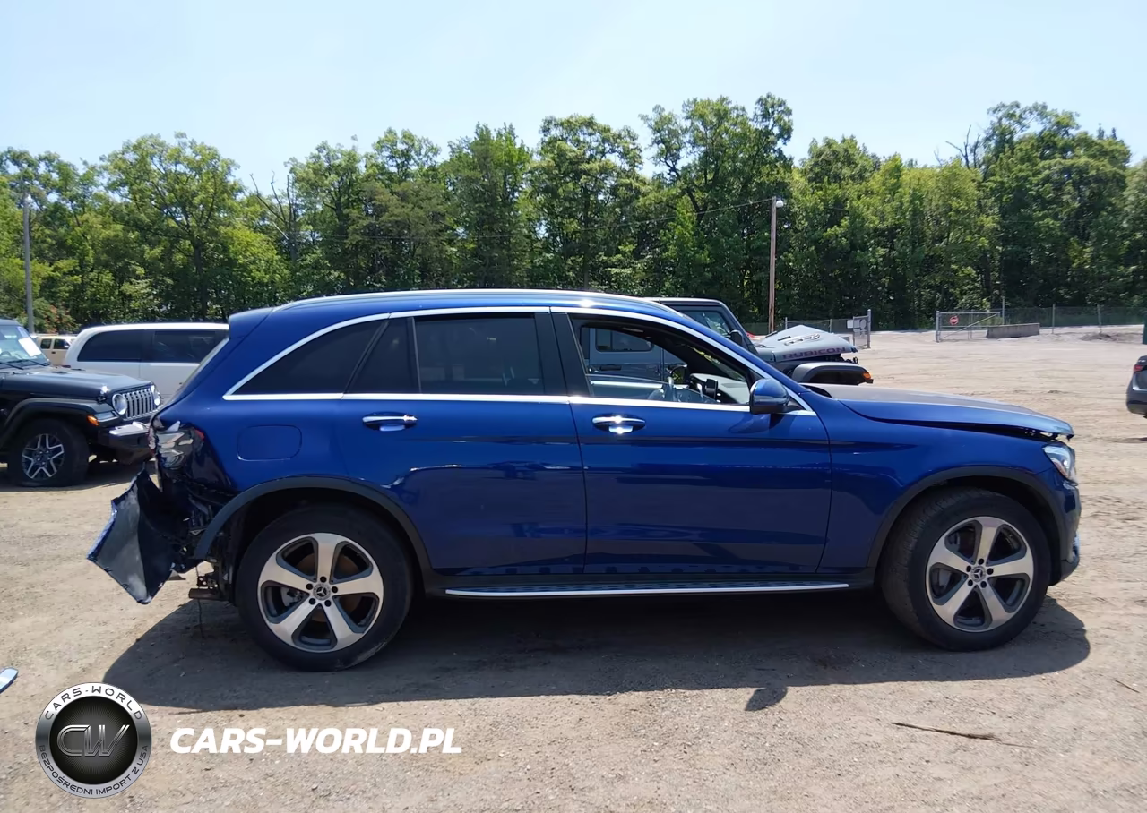 2017 Mercedes-Benz Glc 300 4Matic VIN:WDC0G4KB2HF242843 - 13