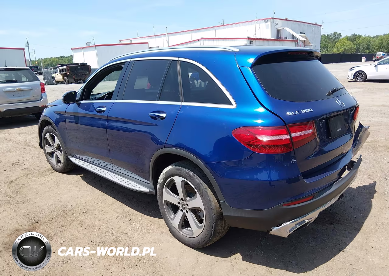 2017 Mercedes-Benz Glc 300 4Matic VIN:WDC0G4KB2HF242843 - 3