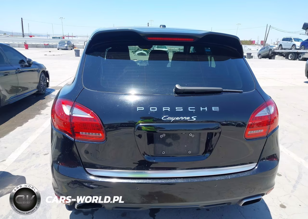 2013 Porsche Cayenne S VIN:WP1AB2A2XDLA85863 - 16