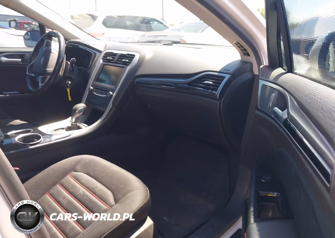 2013 Ford Fusion Hybrid Se VIN:3FA6P0LU3DR383660 - 5