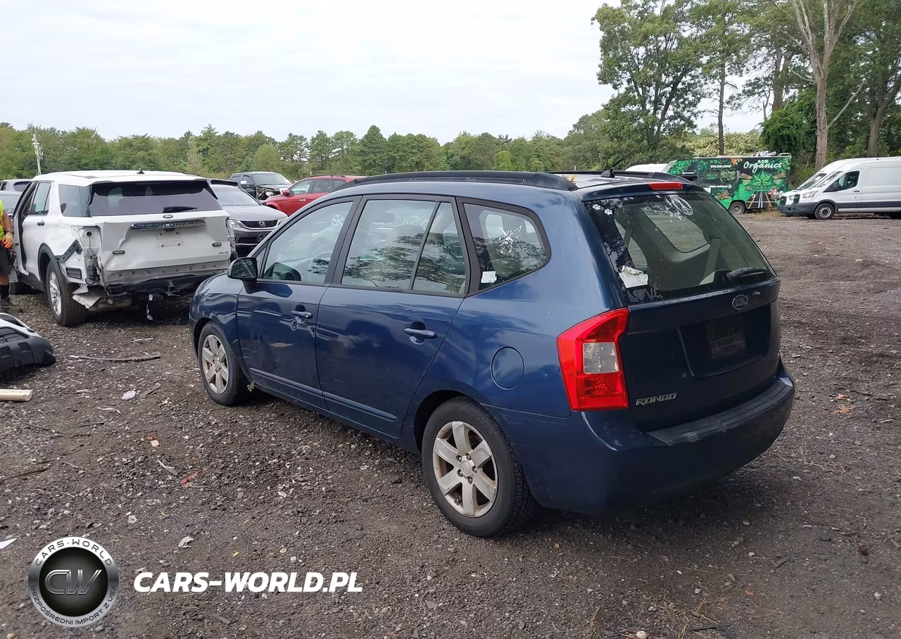 2008 Kia Rondo Lx VIN:KNAFG525687165174 - 3
