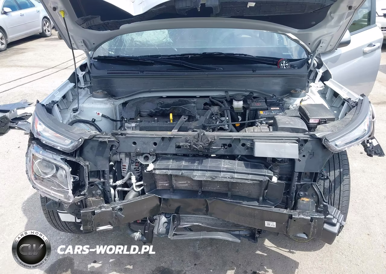 2025 Hyundai Venue Sel VIN:KMHRC8A39SU398189 - 10