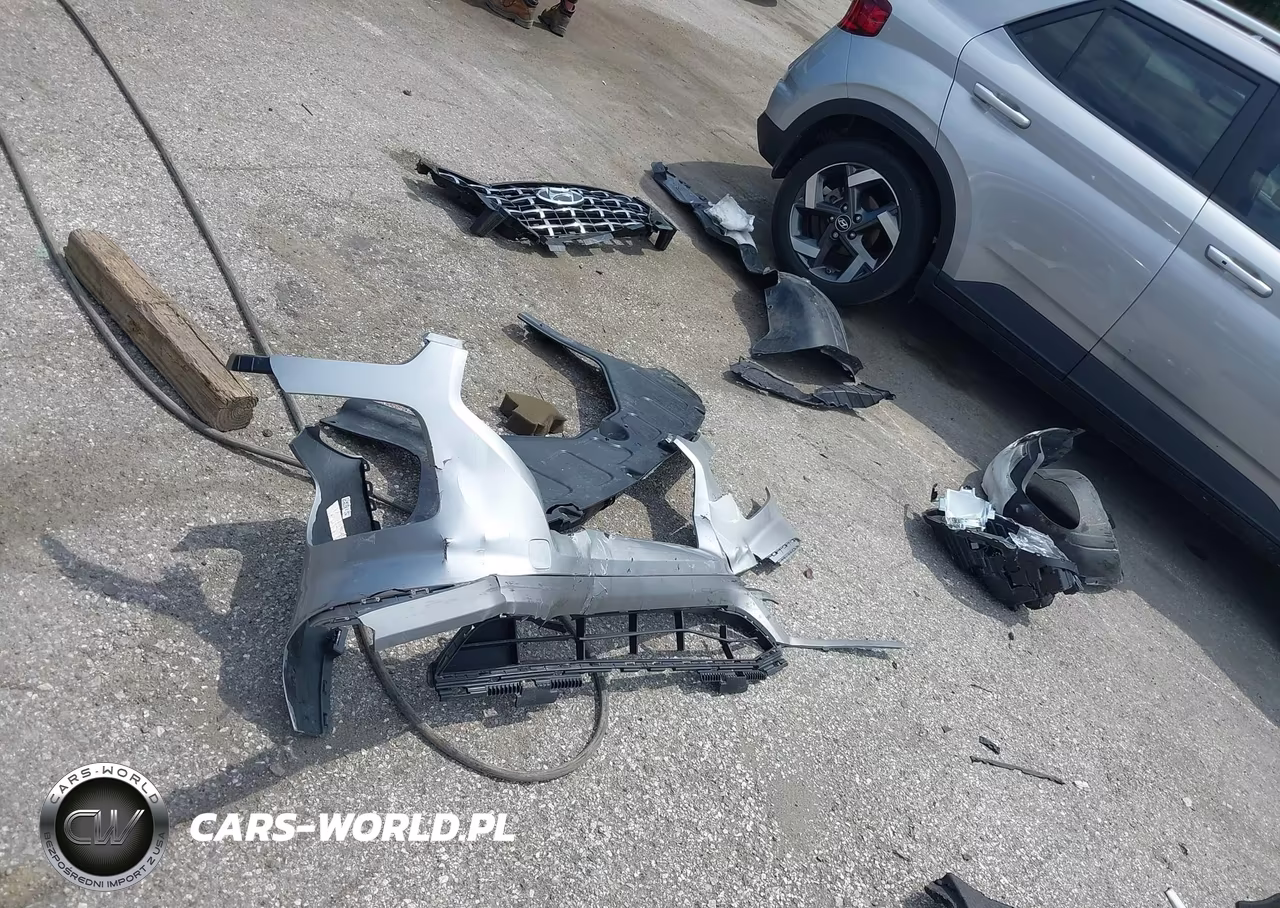 2025 Hyundai Venue Sel VIN:KMHRC8A39SU398189 - 11