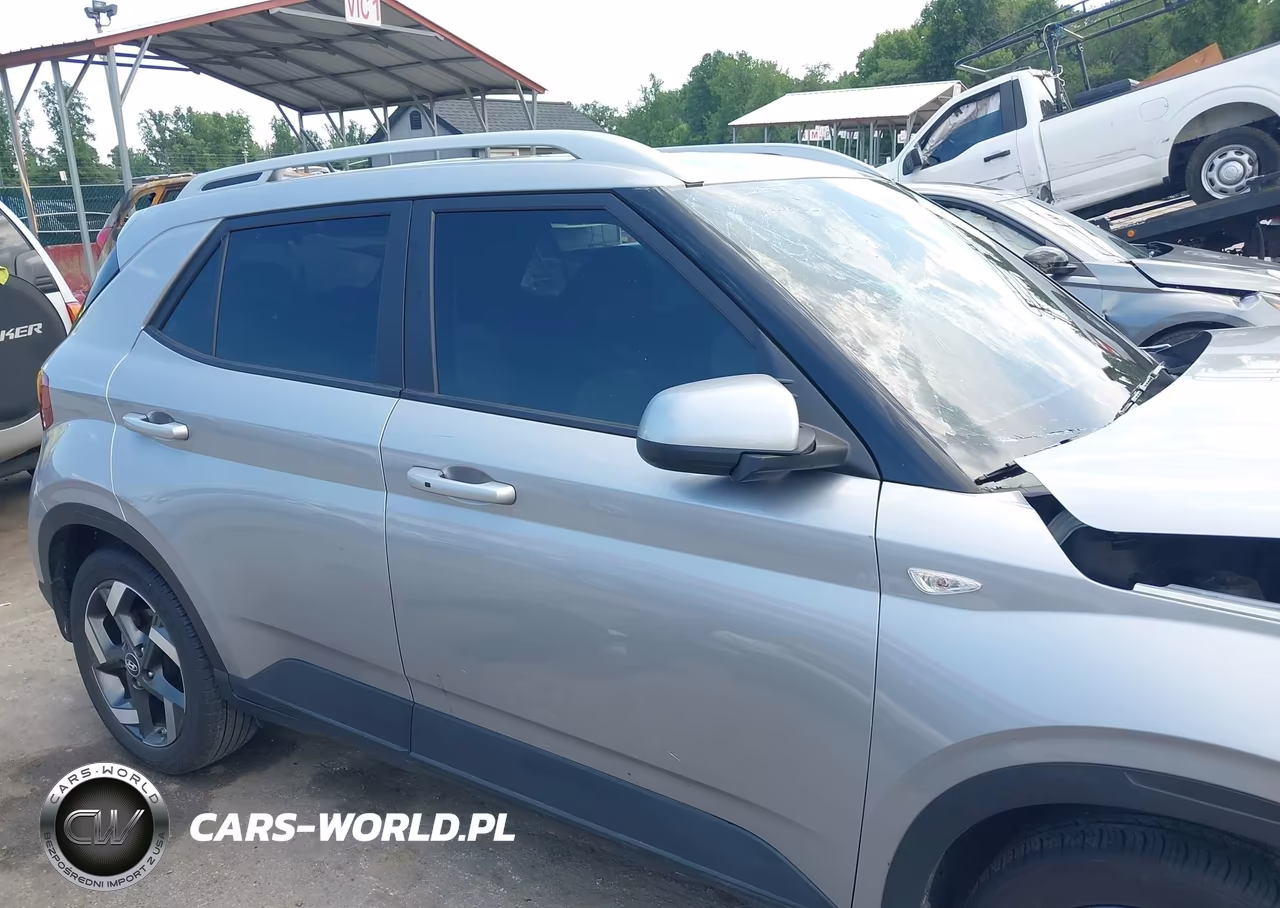 2025 Hyundai Venue Sel VIN:KMHRC8A39SU398189 - 19
