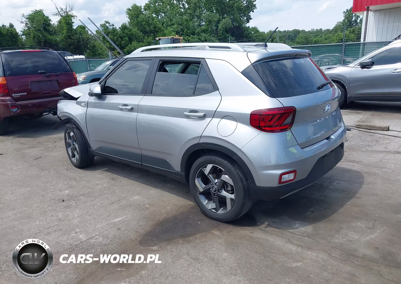 2025 Hyundai Venue Sel VIN:KMHRC8A39SU398189 - 3