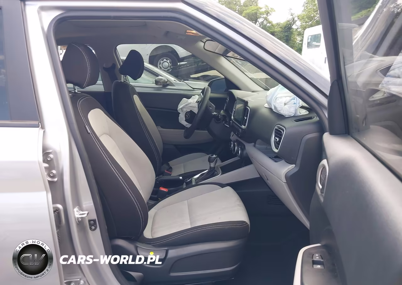 2025 Hyundai Venue Sel VIN:KMHRC8A39SU398189 - 5