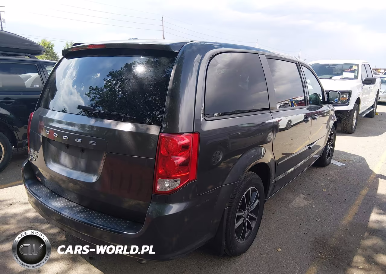 2015 Dodge Grand Caravan Sxt Plus VIN:2C4RDGCG2FR704700 - 4