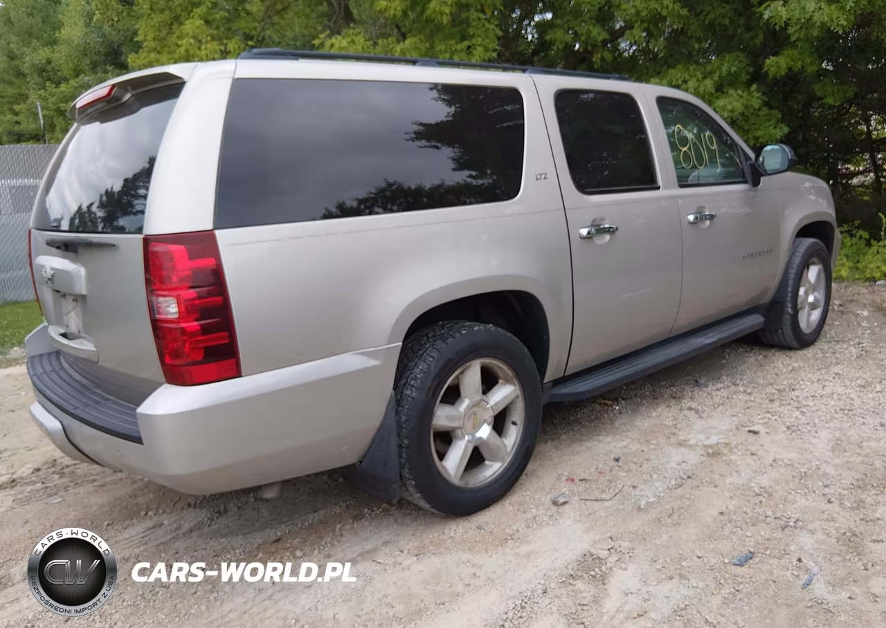 2008 Chevrolet Suburban 1500 Ltz VIN:3GNFC16J78G187257 - 4