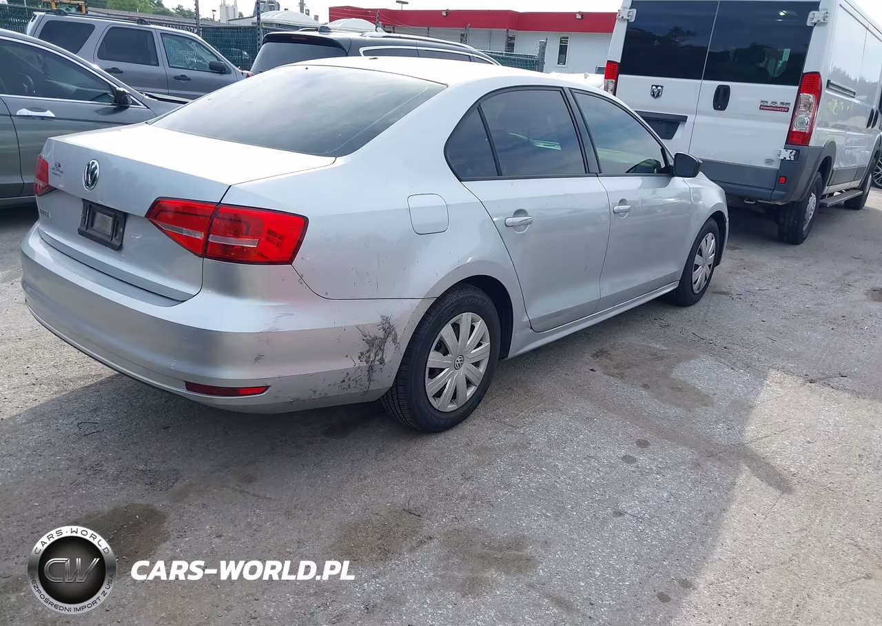 2015 Volkswagen Jetta 2.0L S VIN:3VW2K7AJ2FM405640 - 4