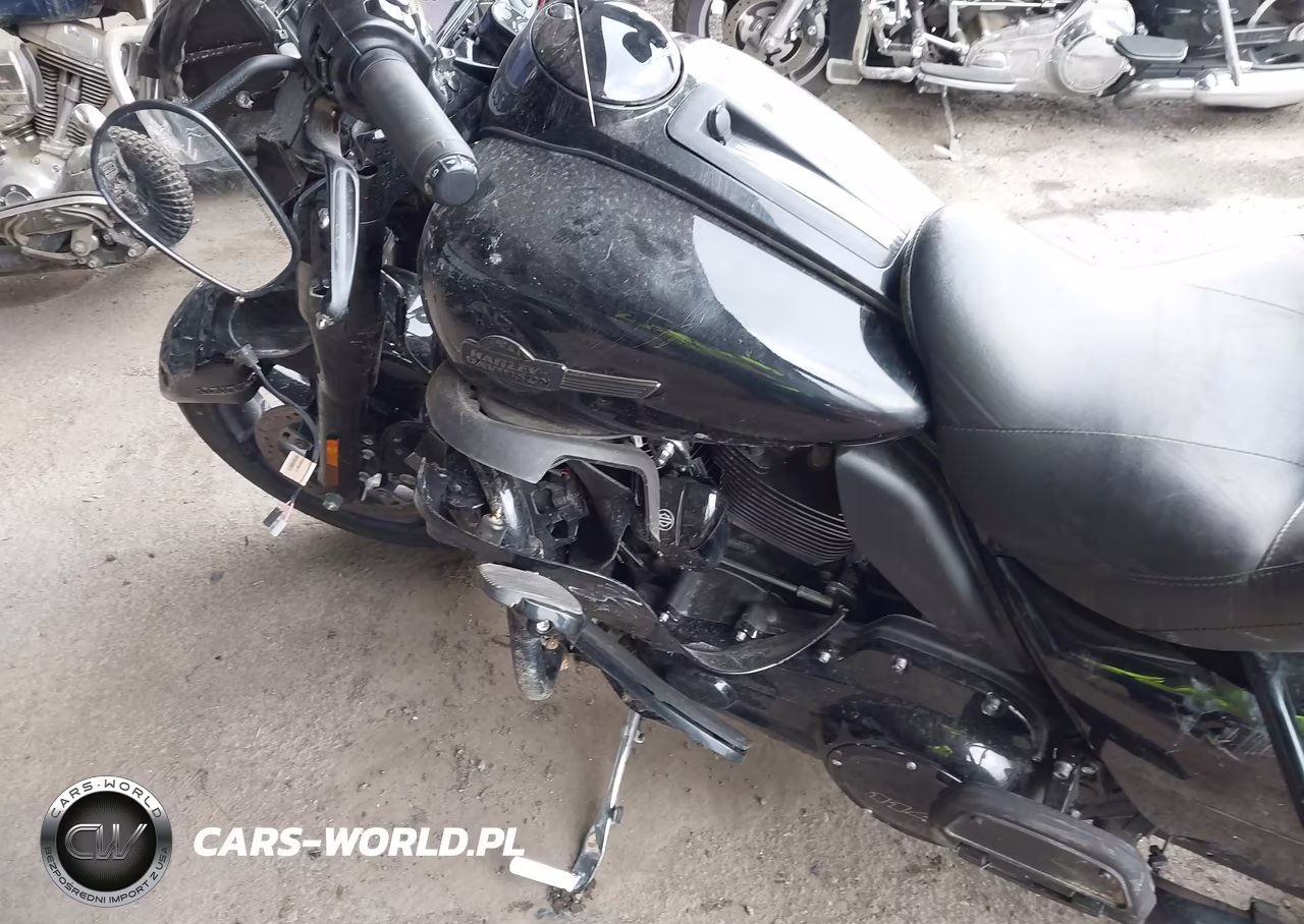 2023 Harley-Davidson Flhtk VIN:1HD1KEF10PB622851 - 18