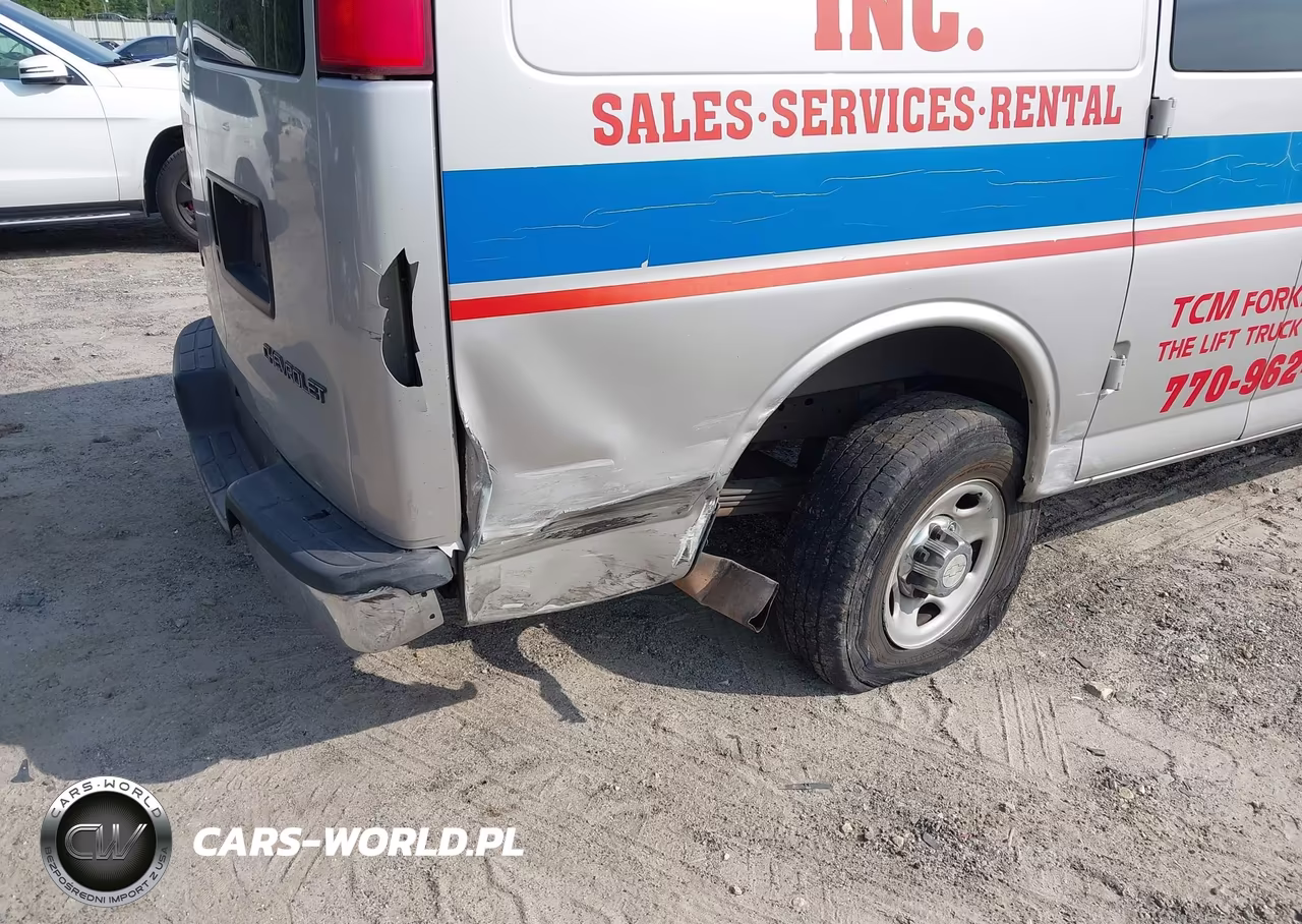 2006 Chevrolet Express Work Van VIN:1GCGG25V861255749 - 6