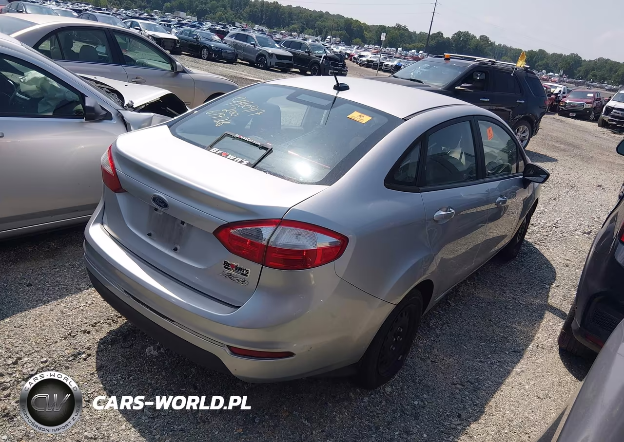 2015 Ford Fiesta S VIN:3FADP4AJ8FM219926 - 4
