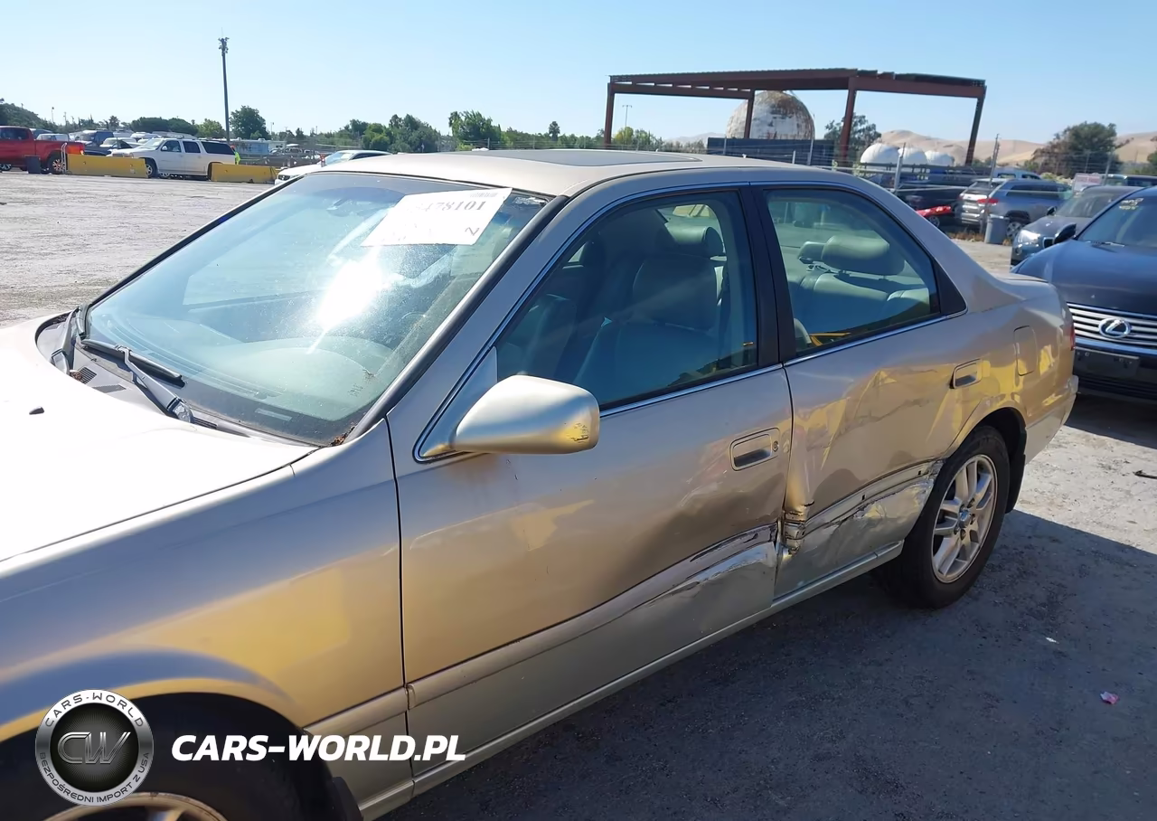 2001 Toyota Camry Le V6 VIN:JT2BF28K110311648 - 14