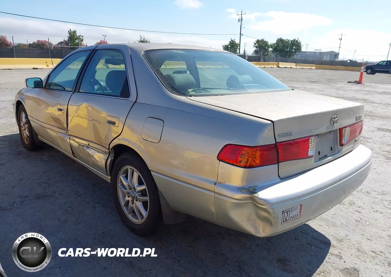 2001 Toyota Camry Le V6 VIN:JT2BF28K110311648 - 3