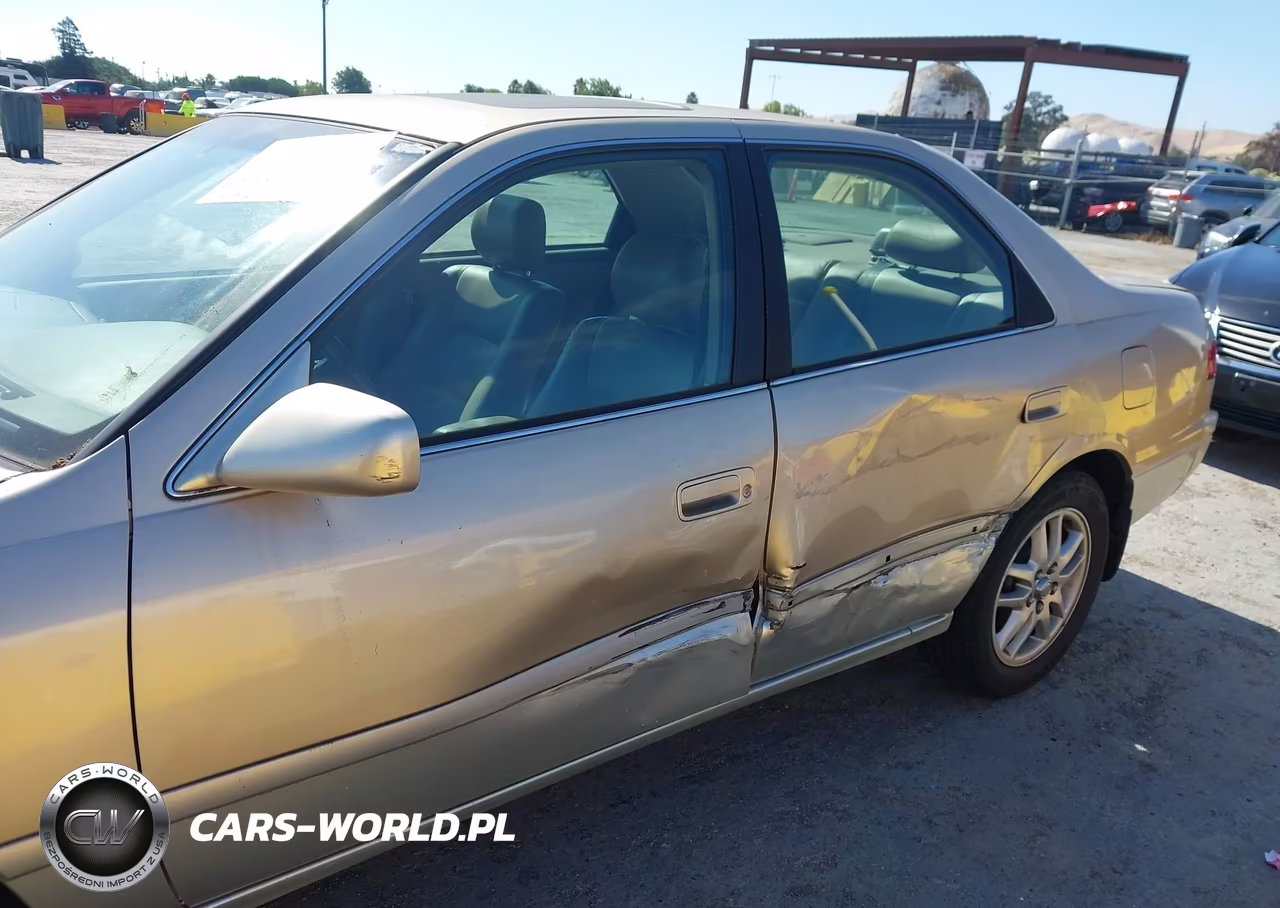 2001 Toyota Camry Le V6 VIN:JT2BF28K110311648 - 6