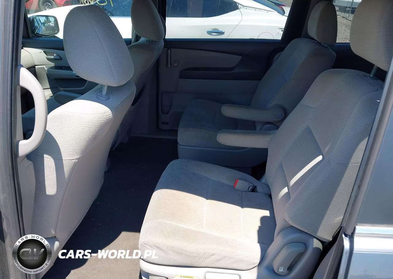 2011 Honda Odyssey Lx VIN:5FNRL5H27BB024852 - 8