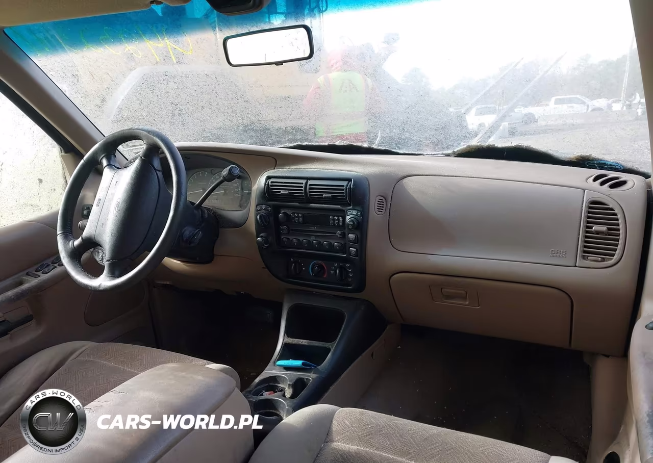 1999 Ford Explorer Eddie Bauer-Limited-Xlt VIN:1FMZU34E1XZB52681 - 5