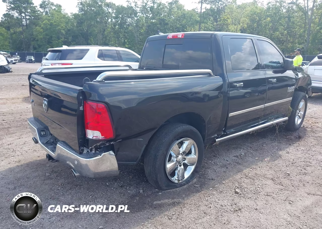2015 Ram 1500 Big Horn VIN:1C6RR6LT0FS676717 - 4