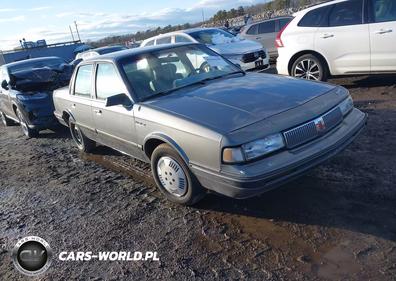 1992 Oldsmobile Cutlass Ciera S – zdjęcie 1 z 11