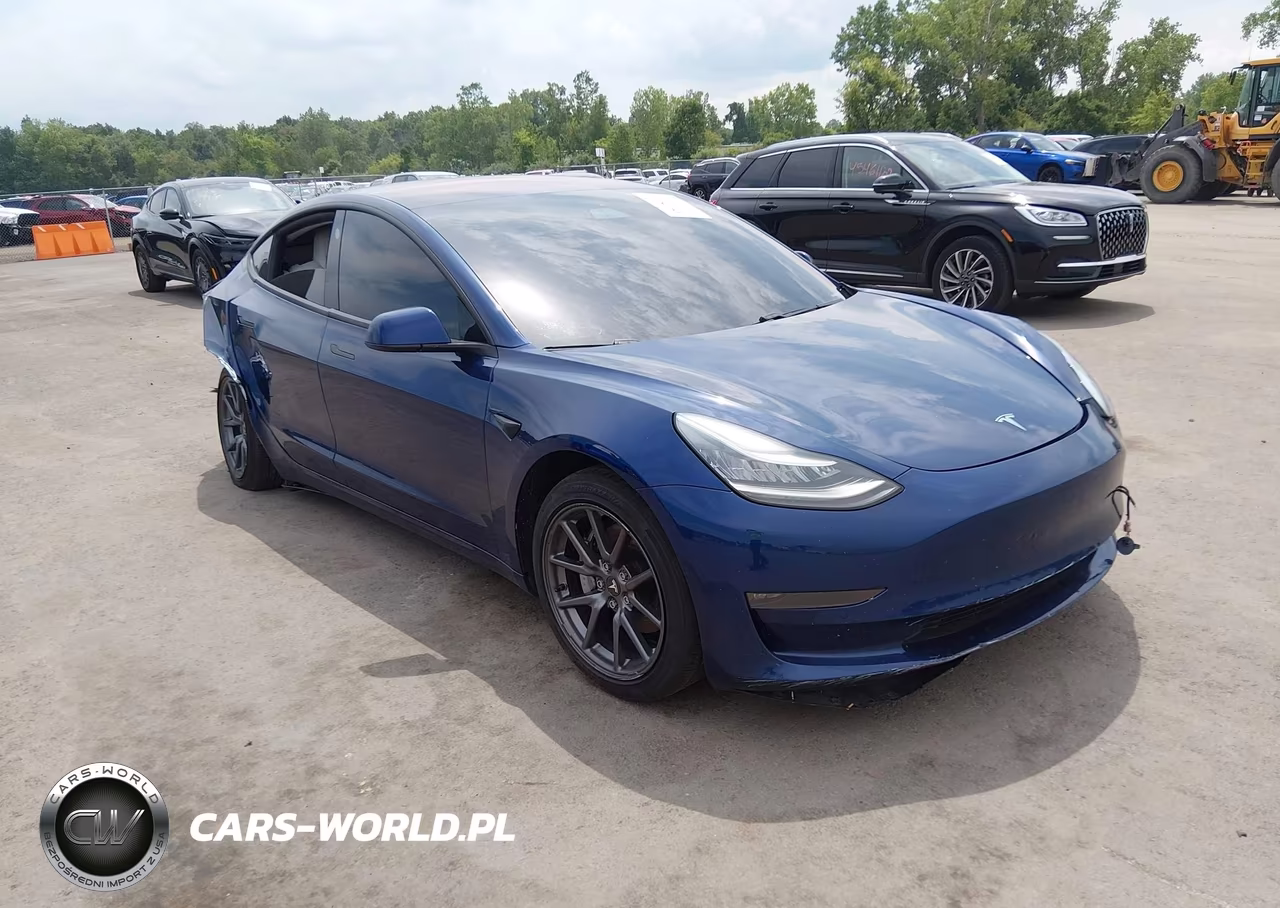 2018 Tesla Model 3 Long Range-Mid Range – zdjęcie 1 z 18