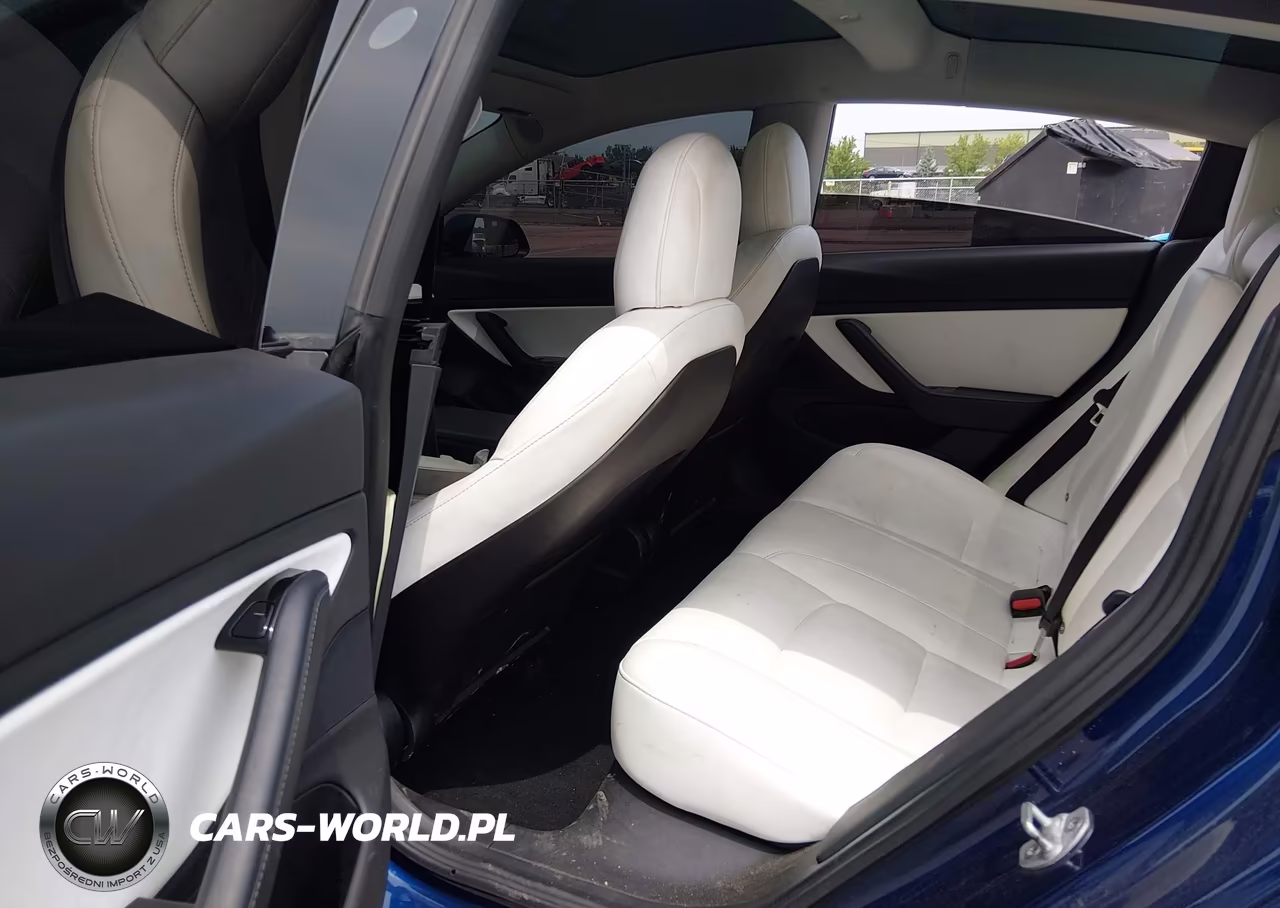 2018 Tesla Model 3 Long Range-Mid Range VIN:5YJ3E1EA1JF155388 - 8