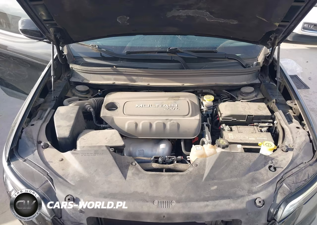 2019 Jeep Cherokee Latitude Fwd VIN:1C4PJLCB8KD149942 - 10