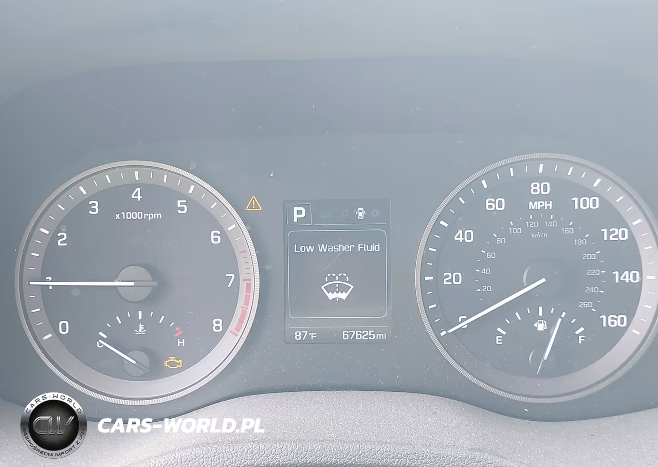 2017 Hyundai Tucson Sport VIN:KM8J3CA24HU492948 - 15