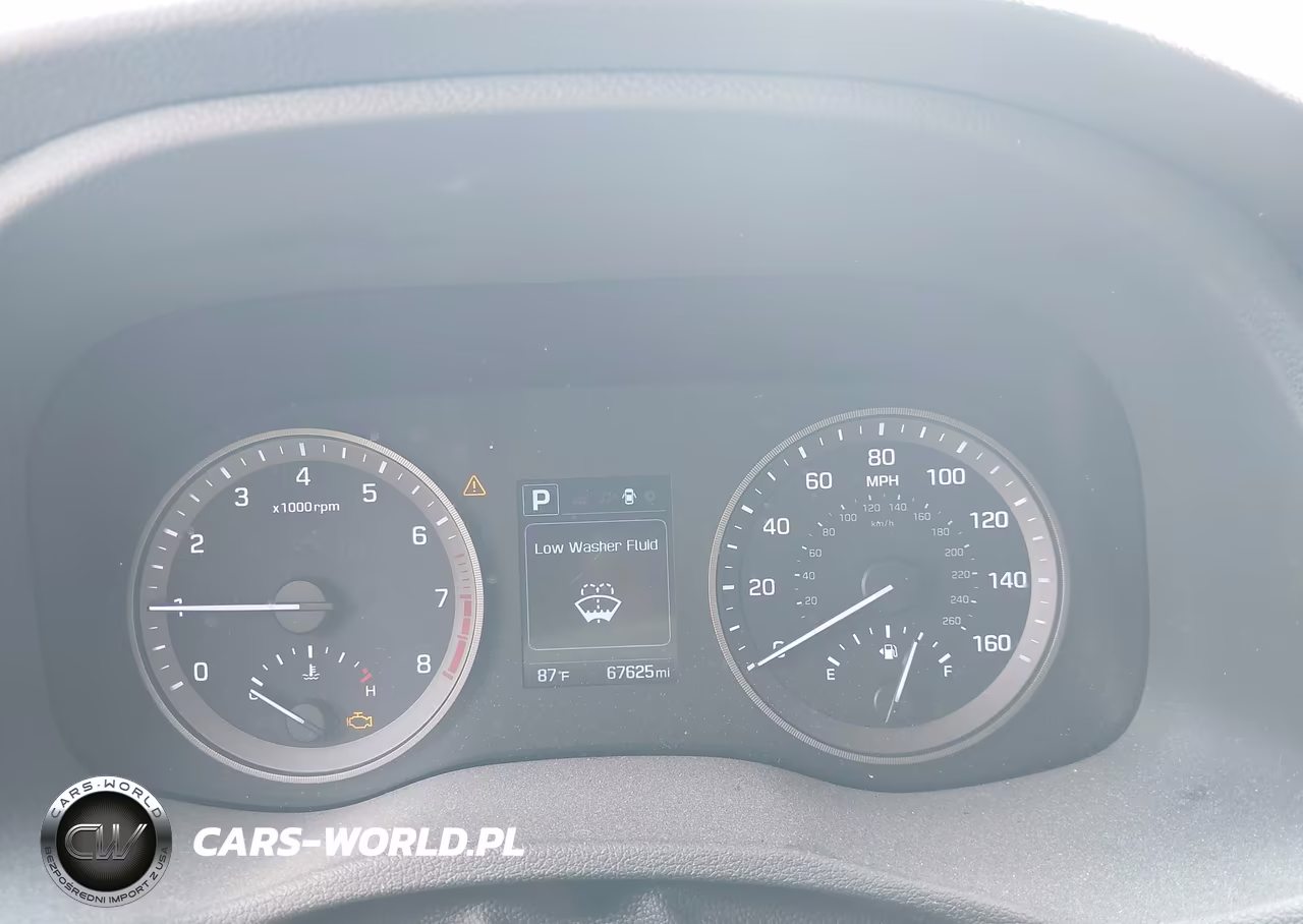 2017 Hyundai Tucson Sport VIN:KM8J3CA24HU492948 - 7